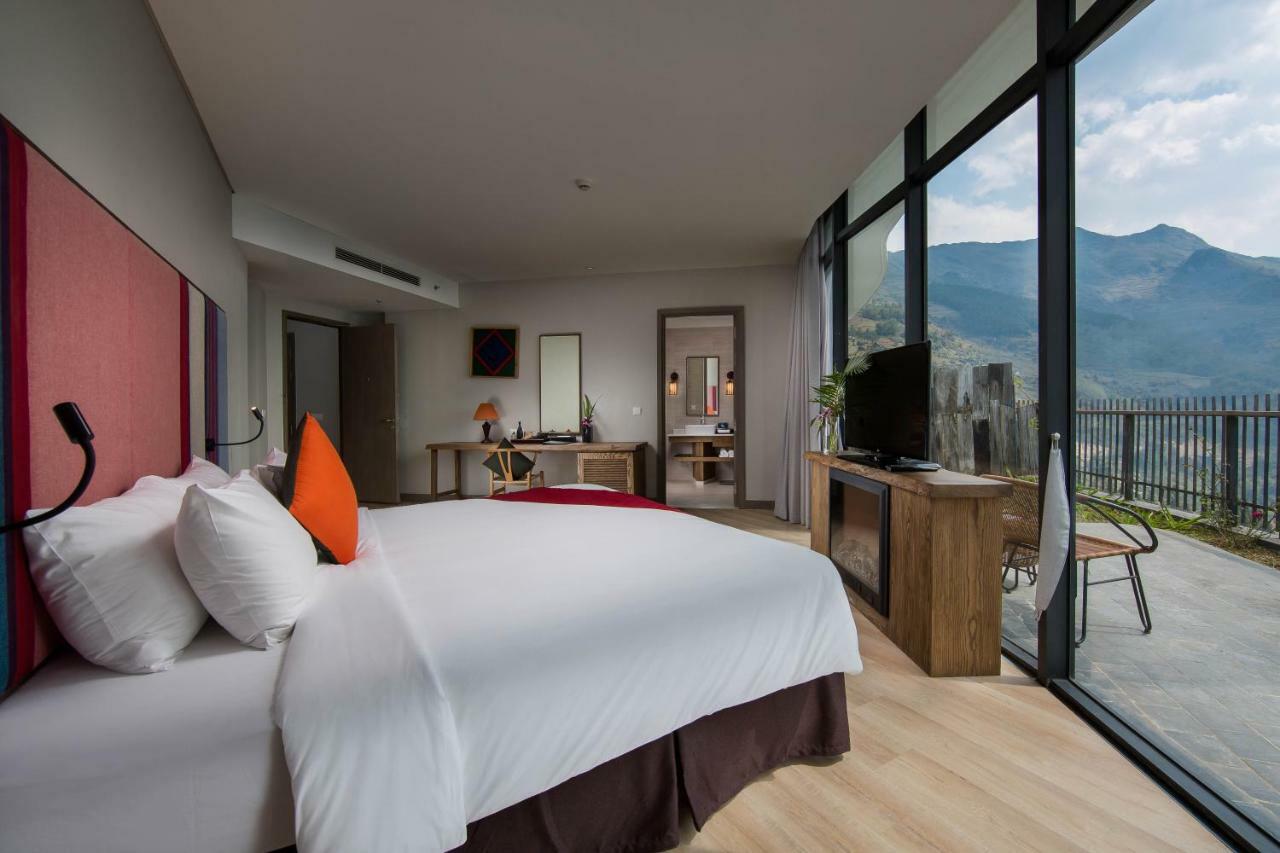 เปาส์ ซาปา เลเชเชอร์ โฮเต็ล Hotel ภายนอก รูปภาพ Deluxe Ocean View